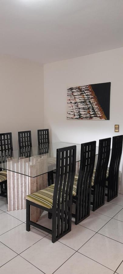 Apartamento Espacoso Com Estacionamento Incluido Foz do Iguaçu Kültér fotó